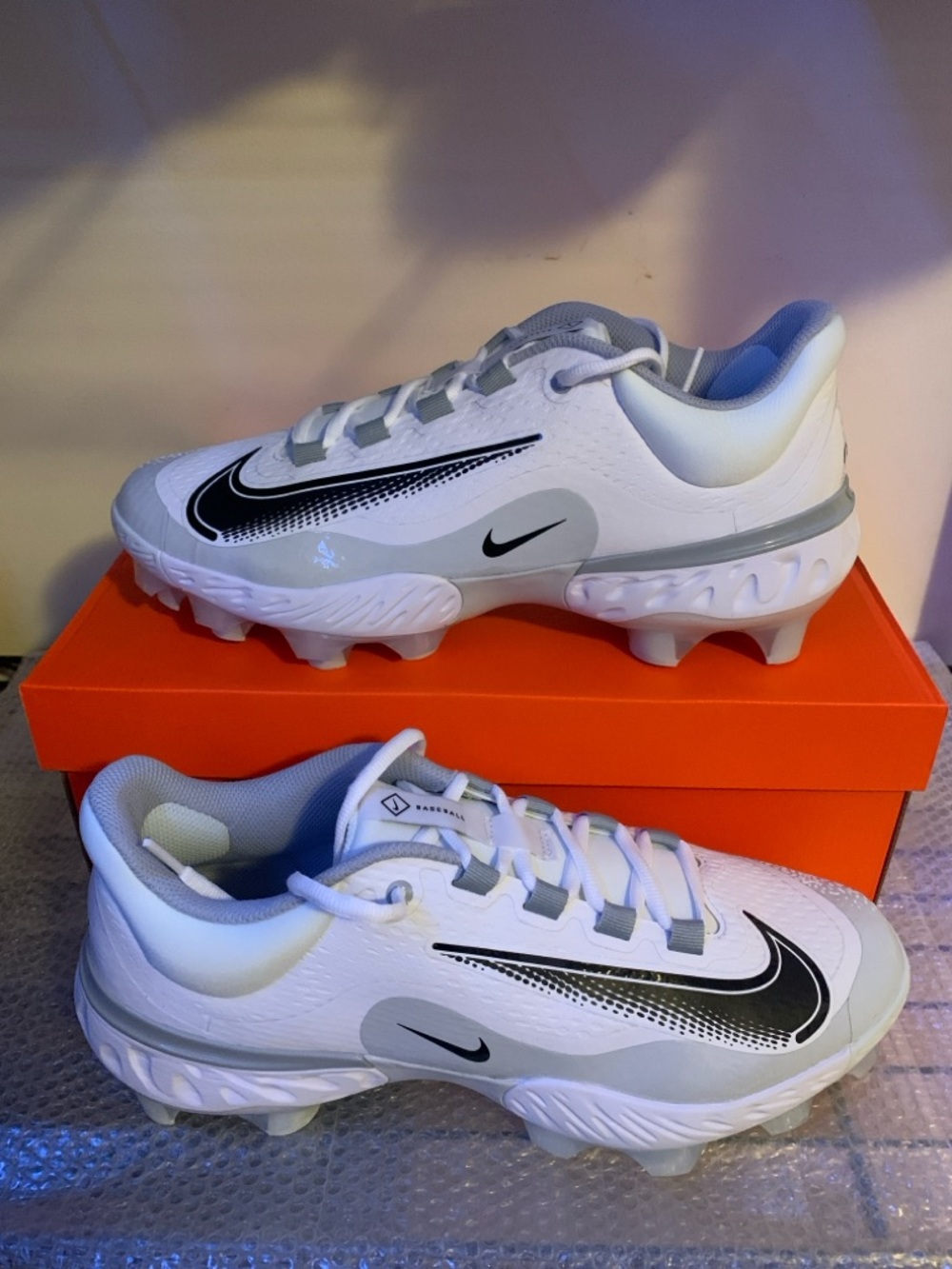 Nike Alpha Huarache Elite 4 Low MCS White Black Wolf Grey Baseball Cleats